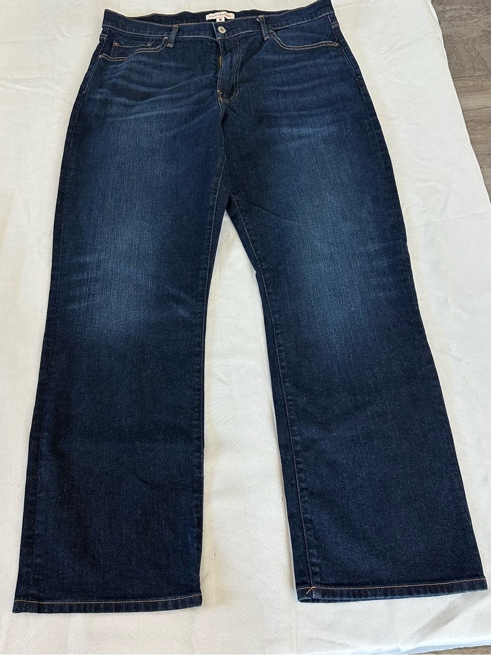 Lucky Brand Indigo Straight Leg Jeans